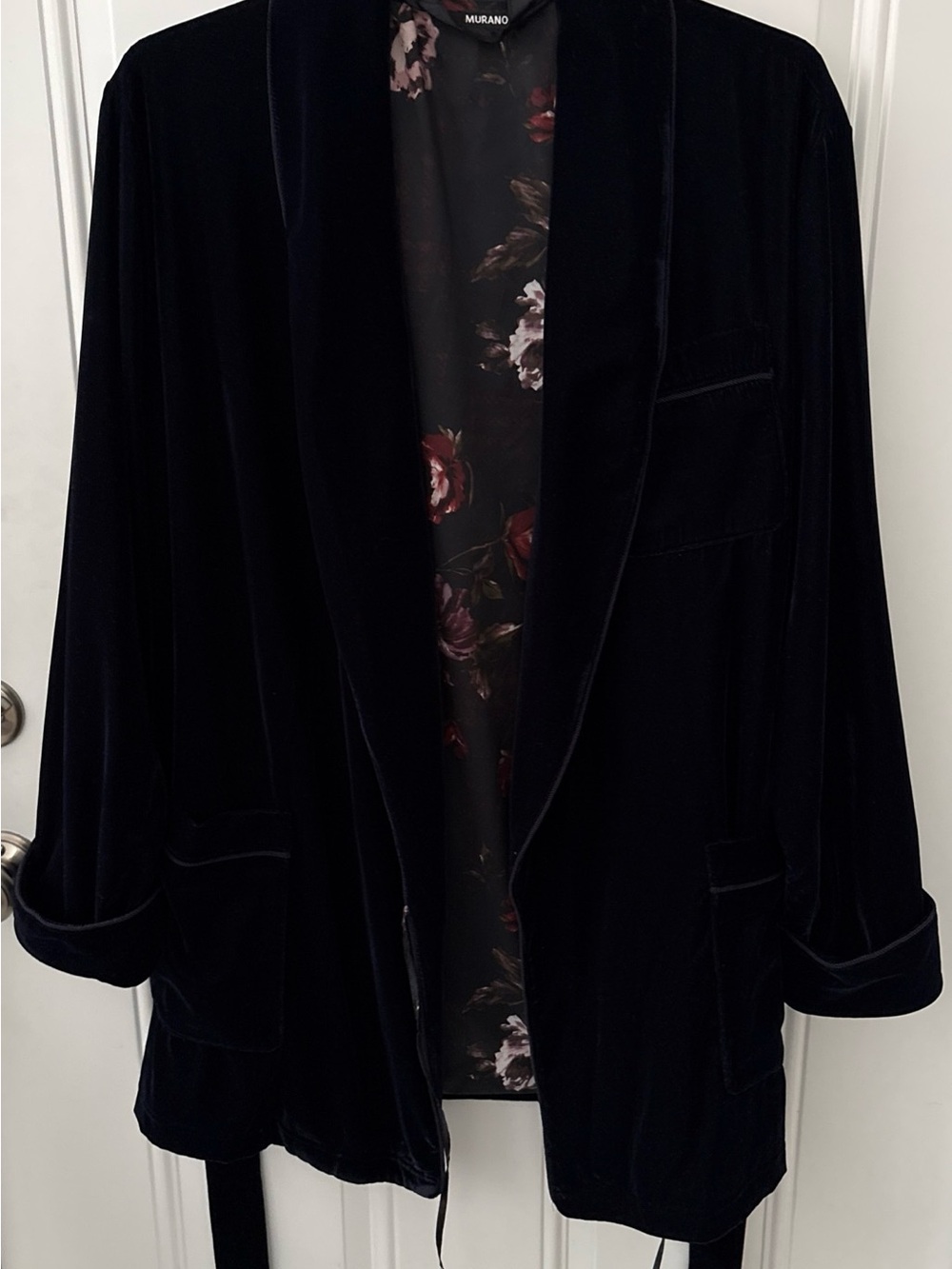 Murano Men’s Black Velvet Robe Jacket with Floral-Print Lining